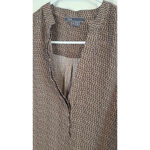 Vince Womens Top 100% Silk Size 2 or XS‎